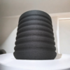 Кашпо Ribbed Black — стиль і текстура, що притягує погляд матове з текстурою декоративне кашпо для дому й офісу