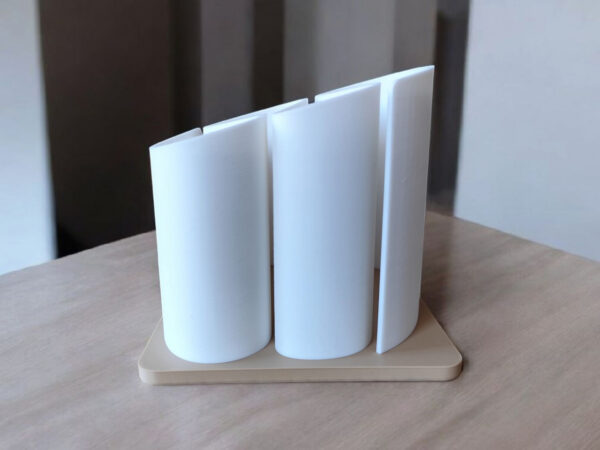 Настільний органайзер для ручок, олівців і косметики Flow Desk Organizer — підставка з кількома відділеннями для канцелярії, пензликів, аксесуарів і дрібниць