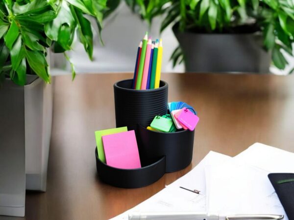 Настільний органайзер для ручок, олівців і аксесуарів Trio Desk — підставка з трьома секціями для канцелярії, косметики, дрібниць і робочого столу