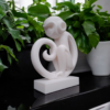 6903054398_dekorativnaya-statuetka-mavpa.png Інтер’єрна скульптура мавпи Monkey Balance Decor — декоративна статуетка для дому, офісу, студії та сучасного інтер’єру