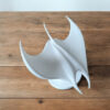Декоративна статуетка ската Manta Ray — морська арт-фігура для дому, офісу, кав’ярні, фотозони та подарунка