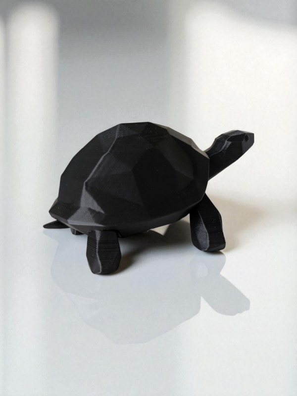 6911737650_dekorativnaya-figura-low.png Декоративна статуетка черепахи Low Poly Turtle — геометрична фігура для дому, офісу, кав’ярні, фотозони та подарунка