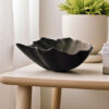 6914377869_sovremennaya-chasha-v.jpg Декоративна миска у формі листка Leaf Bowl — хвиляста чаша для декору, фруктів, свічок, прикрас, фотозони та сучасного інтер’єру