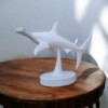 6918020405_statuetka-akuly-molota-.png Скульптура акули-молота Ocean Hammer Decor — декоративна фігура для дому, офісу, полиці та сучасного інтер’єру