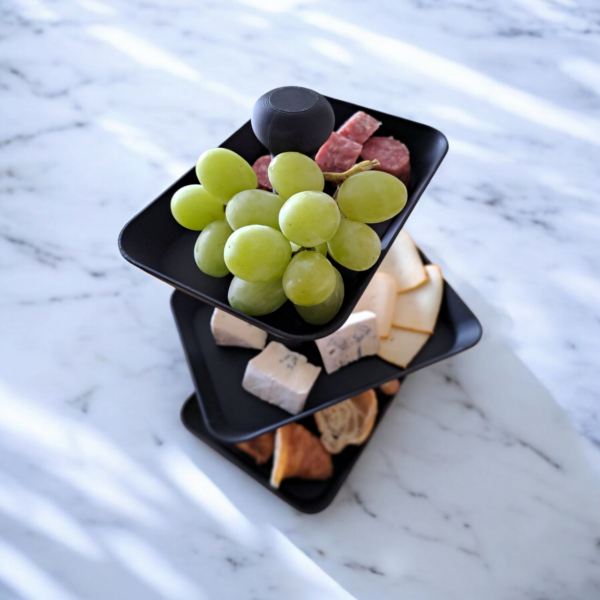Етажерка Snack Layer Stand — трирівнева сервірувальна підставка для закусок, фруктів, сирів, випічки та солодощів