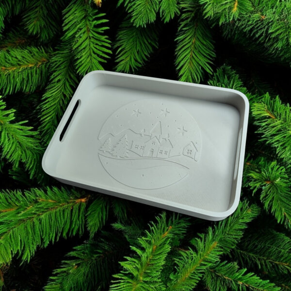 7015309717_novogodnij-dekorativnyj-podnos.jpg Новорічний декоративний піднос Frost Holiday Tray — прямокутний піднос з рельєфним візерунком з екологічного пластику для сервірування, святкового столу та зимового декору