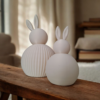 7027853420_dekorativnaya-statuetka-zayats.png Декоративні фігурки зайчиків Bunny Duo Decor — мінімалістичний декор для дому, дитячої кімнати та Великодня