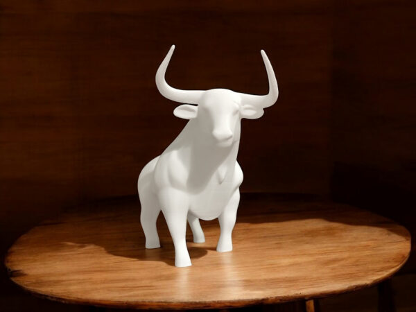 7027903370_dekorativnaya-statuetka-byk.jpg Декоративна статуетка бика Bull Power Decor — фігурка для офісу, кабінету та подарунка