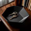 Hexa Catch Tray — шестикутна тарілка-органайзер для ключів, прикрас та дрібниць