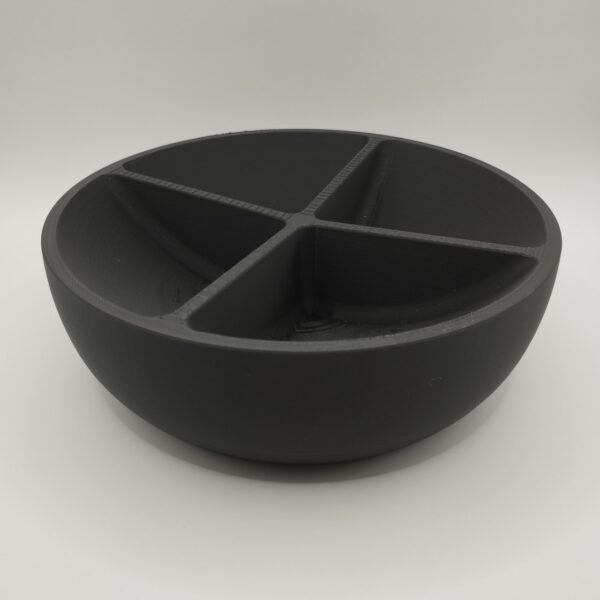 Snack Divide Bowl — миска з 4 секціями для снеків, горіхів, фруктів та закусок