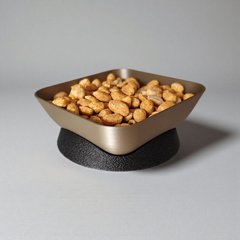 Square Stand Bowl — декоративна чаша на підставці для снеків, горіхів та сервірування