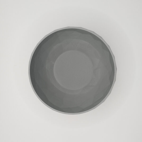 Polygon Serving Bowl — широка декоративна миска для фруктів, снеків та сервірування