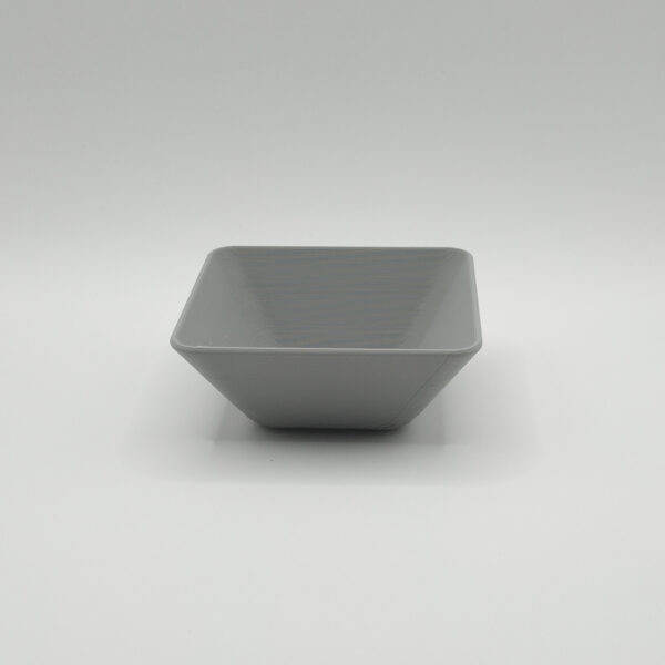 7387076236_minimalistichnaya-kvadratnaya-miska.jpg Soft Square Bowl — квадратна декоративна чаша для дому, кухні та організації дрібниць